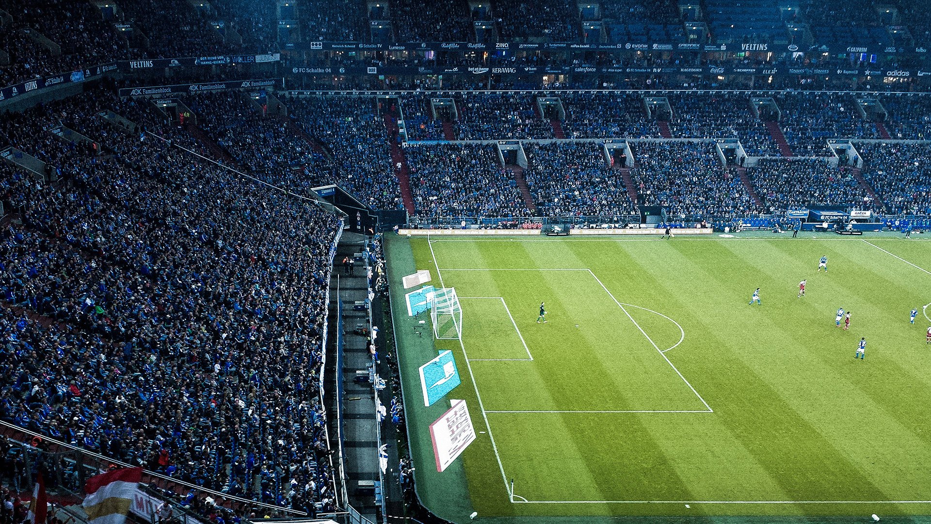 乔治·巴尔：全黑队防线的重要一员，稳定发挥是球队获胜的关键