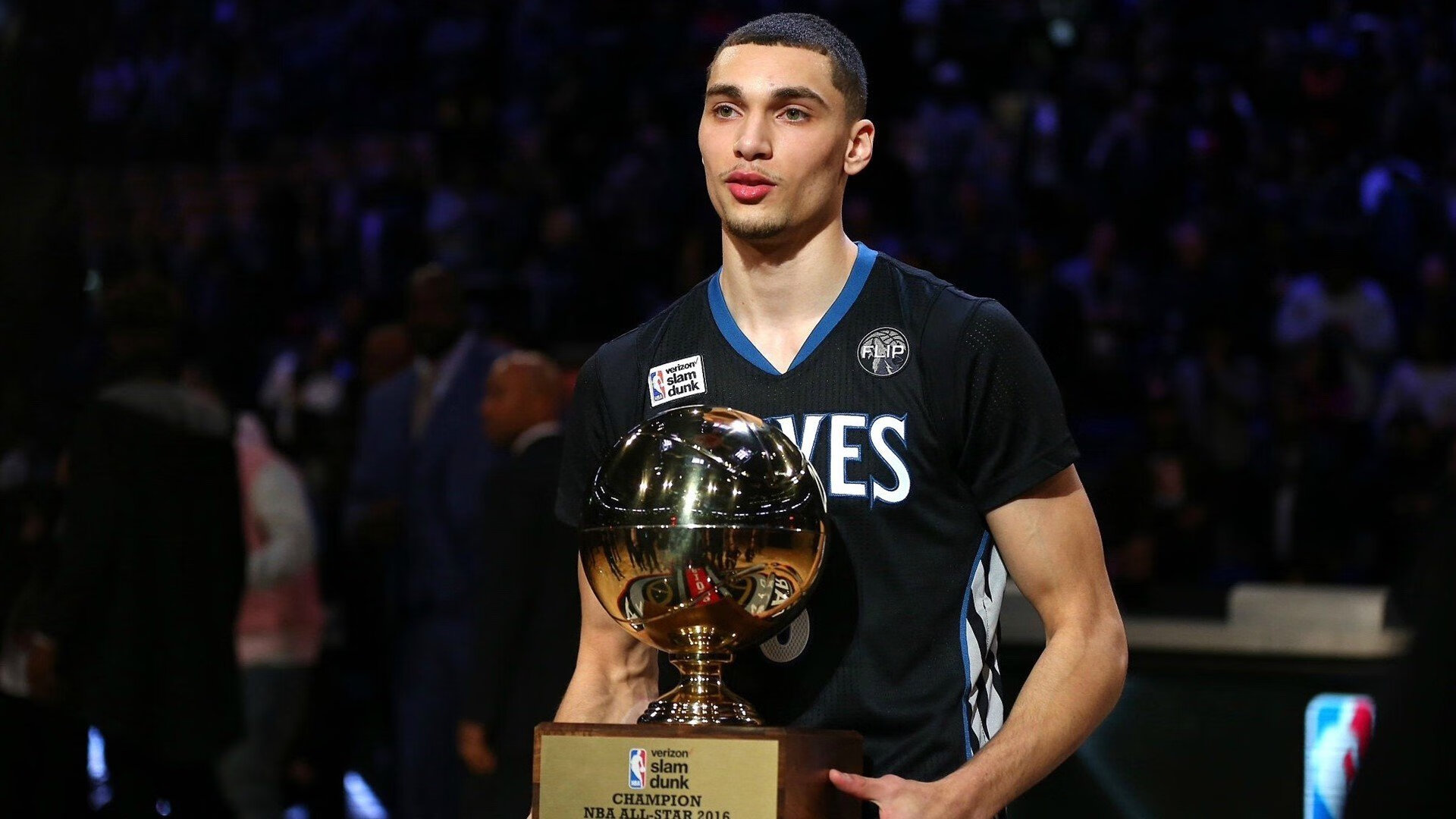 篮球少年书写青春与奋斗的篇章，篮球.少年